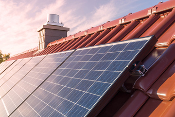 installation de panneaux photovoltaïques sur toiture Aigues-Mortes